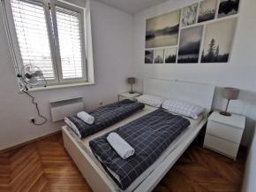 Apartment for four with free parking